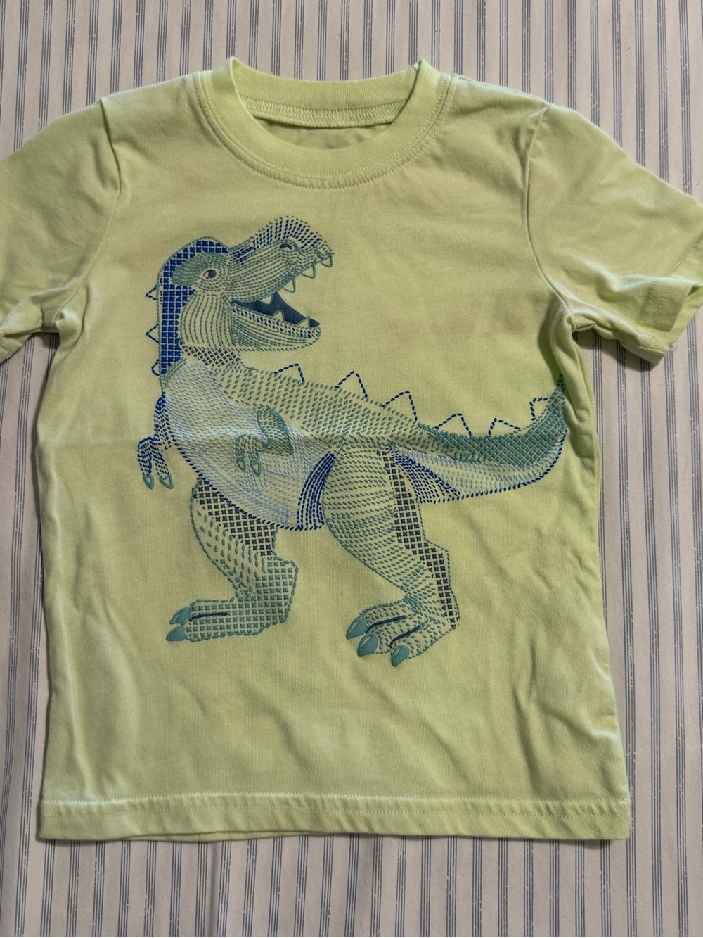 2 for$6✨Carter's Boy’s Lime Green Graphic Tee, Size 2T